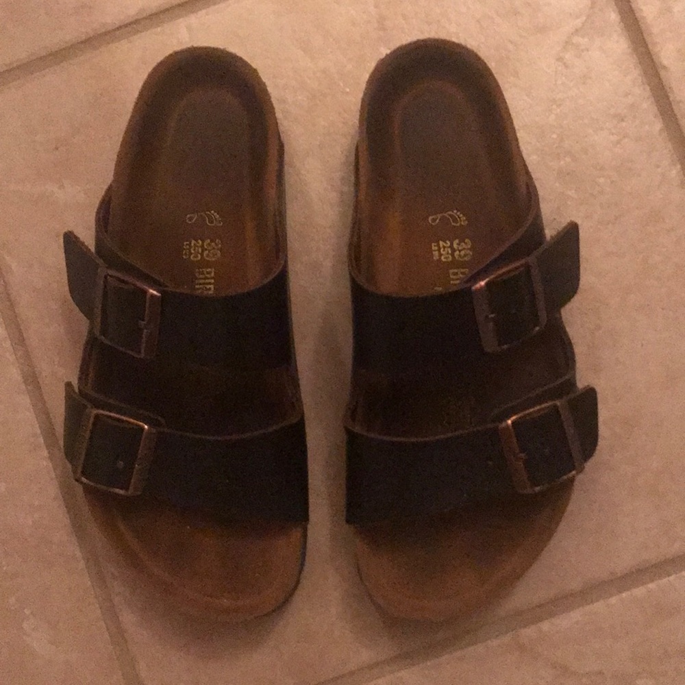 brown leather classic birkenstock sandals